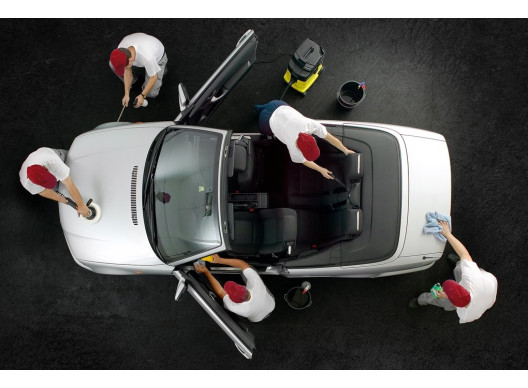 Як обрати якісні засоби для миття авто: поради від професіоналів